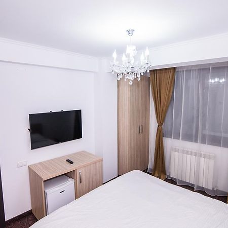 Vila Naty Năvodari Exteriör bild